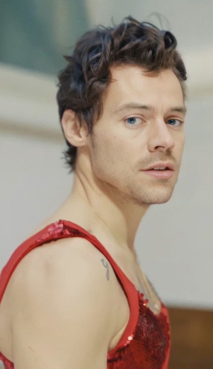 TURQUOISE241291's tweet image. i thought it was other way