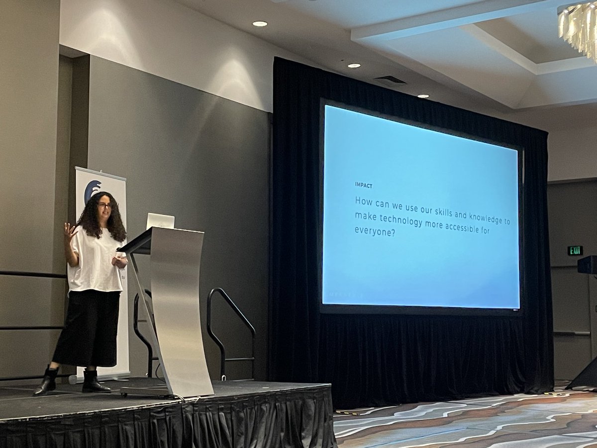 sunfishgurl's tweet photo. Maxim @mennenia shares ways to make an impactful ❤️💪🏼 difference in technology 📲 @360iDev #360idev https://t.co/yQ8AHer238