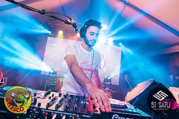 <a href="/djsatuoficial/">Marcos Satué</a> <a href="/ElChascoTeruel/">elchascoteruel</a> #djresidente #djsatu #djurban #djshowman #maximafusion
