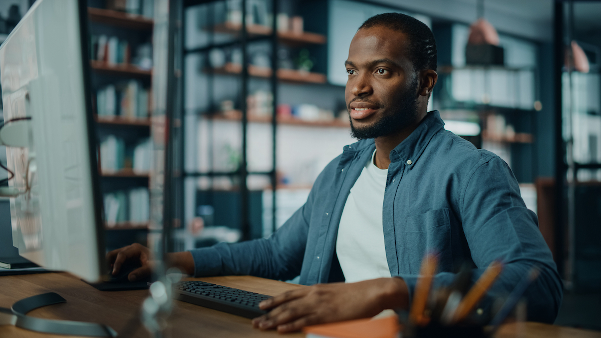 OracleCloud's tweet photo. Combine the benefits of Data Warehouse and Data Lake in one place through Data Lakehouse. Join #TechCastDays on Sept. 15 to learn how to implement a lakehouse with #AutonomousDatabase and #OCI and gain insights on data strategy. https://t.co/LnMkr3jcgC https://t.co/UTLZaqhm41