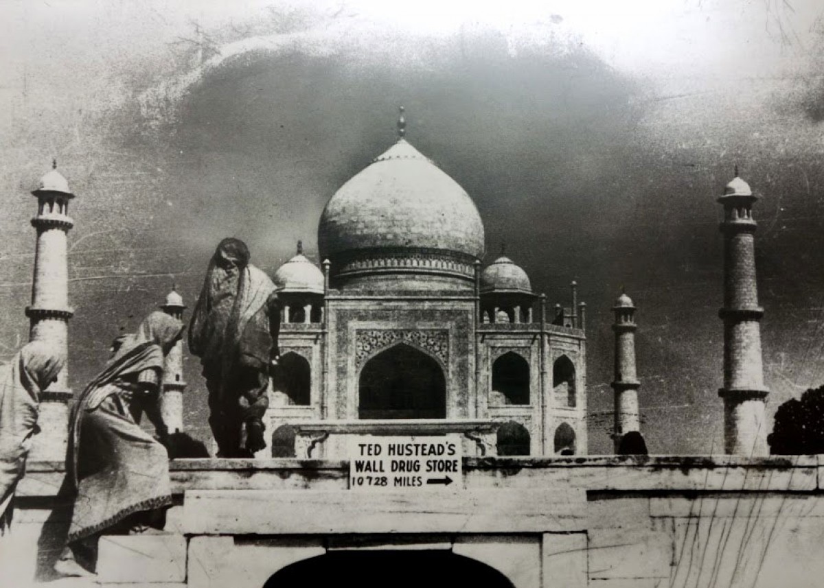 Wall Drug Store tweet media