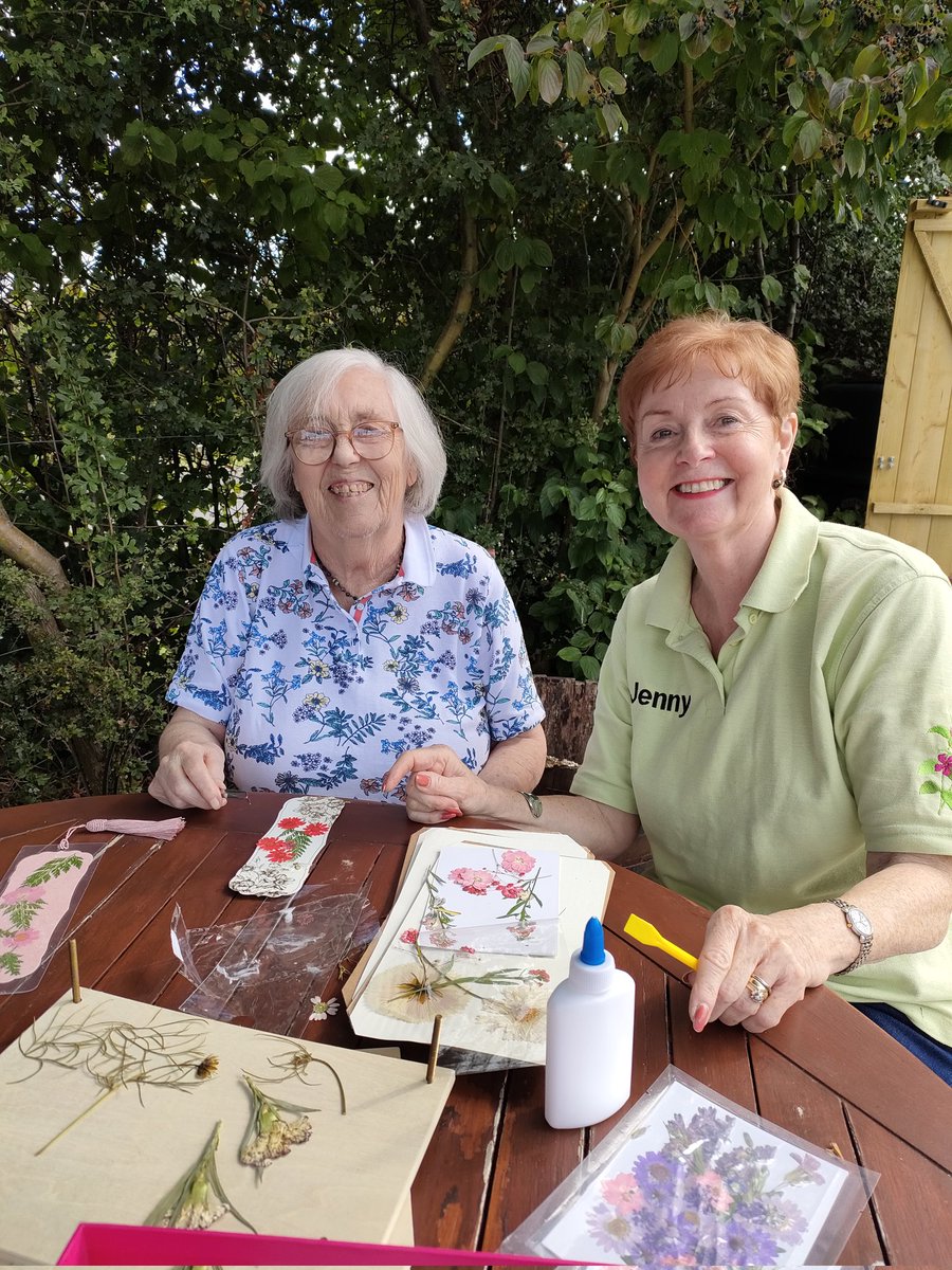 GardenPathway's tweet photo. Wonderful creative skills on show today from our fabulous gardener Grace, making bookmarks from pressed flowers she cared for and picked at The Garden Pathway https://t.co/0sY4NwSldq