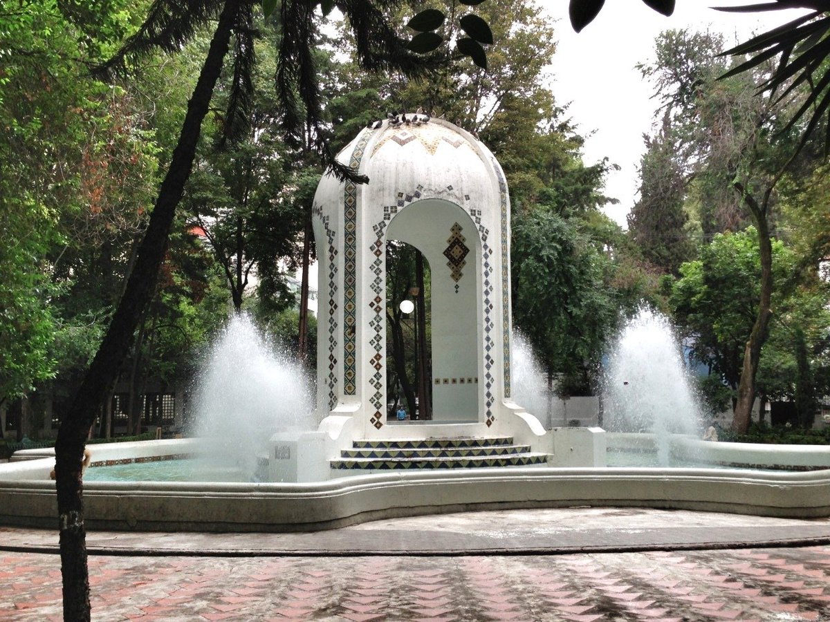 Hola <a href="/car_duran/">carmina durán</a>, como estas?
Me puedes mandar el mensaje por whats?