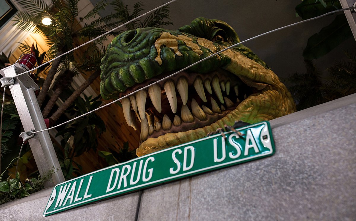 Wall Drug Store tweet media