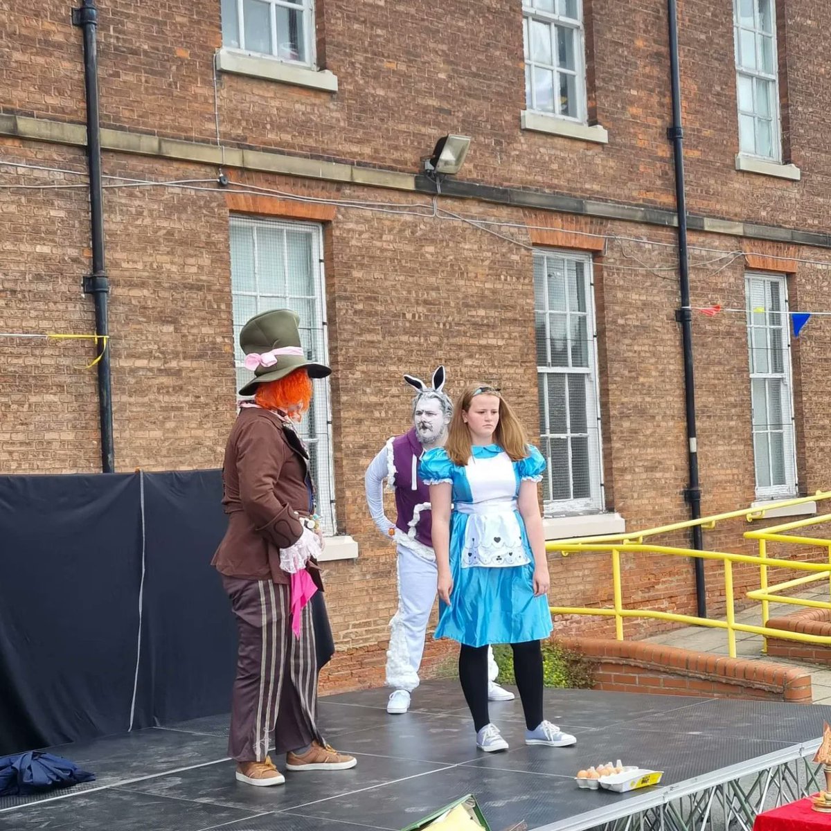 We absolutely loved performing for the boys and girls and their families that came to today's Fun Day!
Thank you to everyone for your support and keep following us for future updates and upcoming projects 🐾