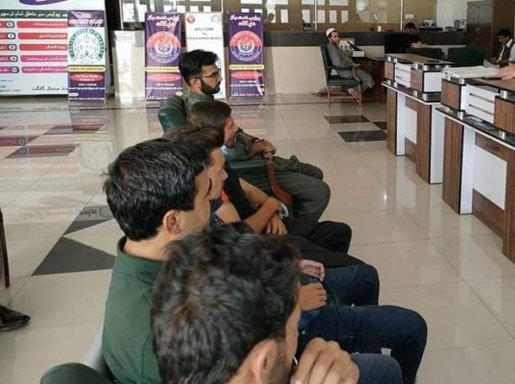 gbp_digital's tweet photo. The smart policing services in the digital age, getting character certificate, driving license and Police verifications have been digitalized.

The citizens are requested to visit to #PoliceKhidmatMarkaz at Jutial #Gilgit to get these services swiftly. https://t.co/dKyYvMn5CP