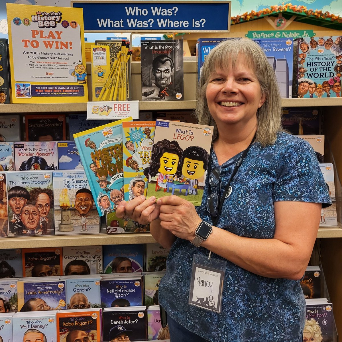 BNGrandJunction's tweet photo. Hey kids! Get FREE Who HQ Trading &amp; Trivia Cards with the purchase of any 3 Who HQ Books! https://t.co/btgs3OWid1