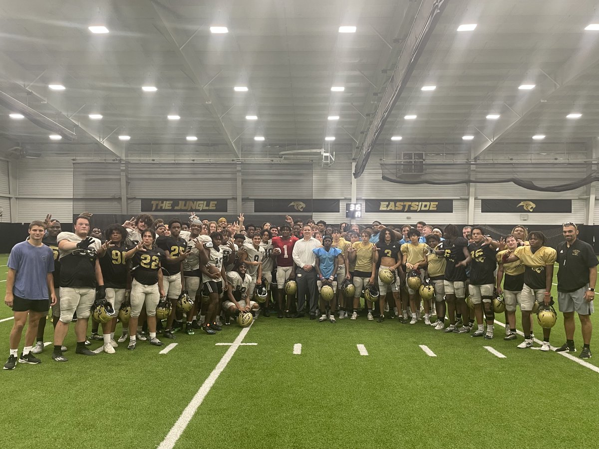 dctf's tweet photo. Congrats to @PlanoEastFB's Elijah Prince for being a DCTF Impactful Leadership Award recipient presented by @fnbo!

https://t.co/taZXEtEyB2 | #txhsfb #DCTF 

@EastPanthers1 @Qb_Prince_15 @PESHsports @tonybenedetto19 @PESH_Athletics https://t.co/jXt01XeZjR