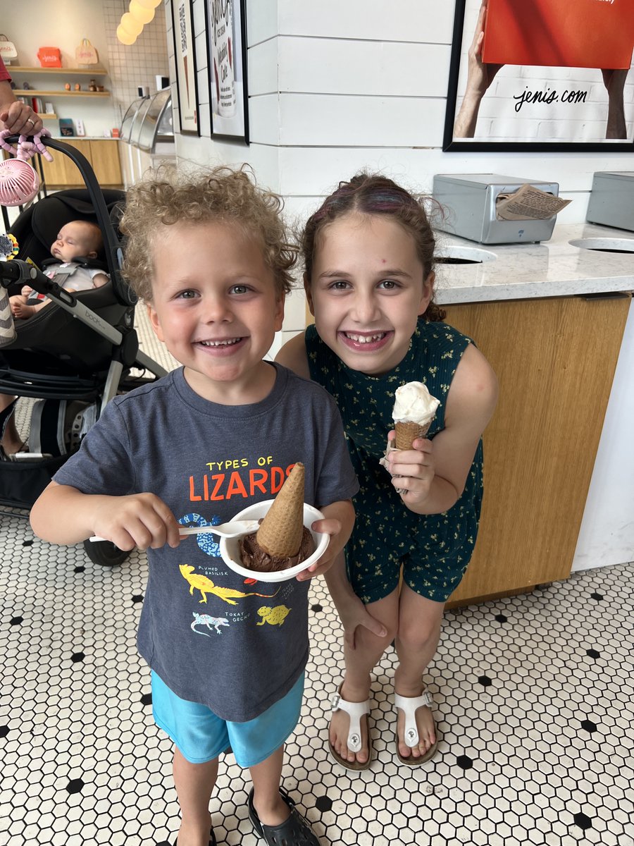 ATLPedsHemOnc's tweet photo. We are excited that @childrensatl and @jenisicecreams have teamed up to kick off Childhood Cancer and Sickle Cell Awareness Month with some sweet news. 25% of proceeds made on 9/1 at Atlanta-area Jeni’s locations will benefit the Aflac Cancer and Blood Disorders Center. https://t.co/myGCUJVI0l