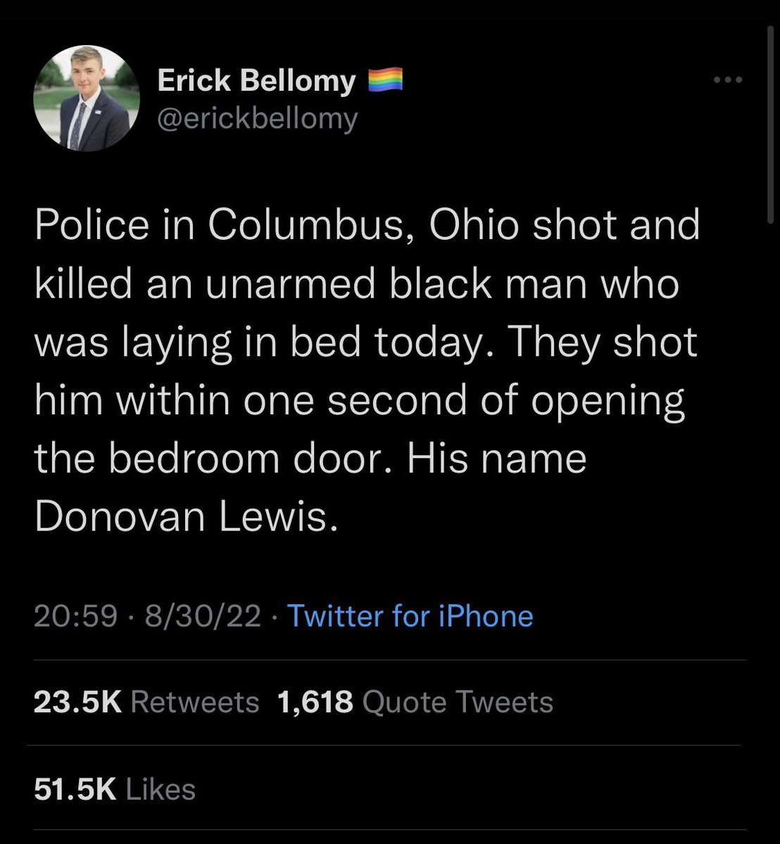 PushDemsLeft's tweet photo. Mere hours apart. https://t.co/tJPjqWWGdA
