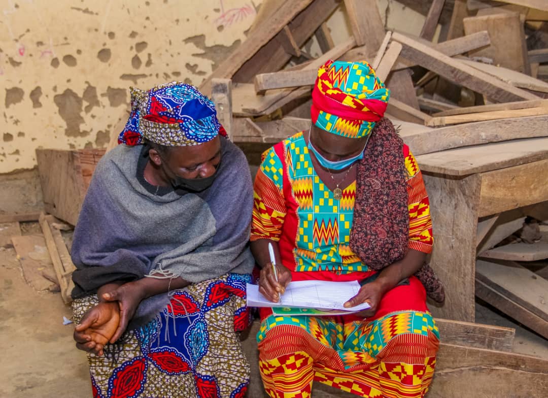 JprmNigeria's tweet photo. looking at the adult education curriculum and teaching methods, also there was learnings on the current societal challenges in the communities especially in the areas of conflict, environmental protection, prevention of diseases, hygiene and health issues among others. https://t.co/s64i7bxjPb
