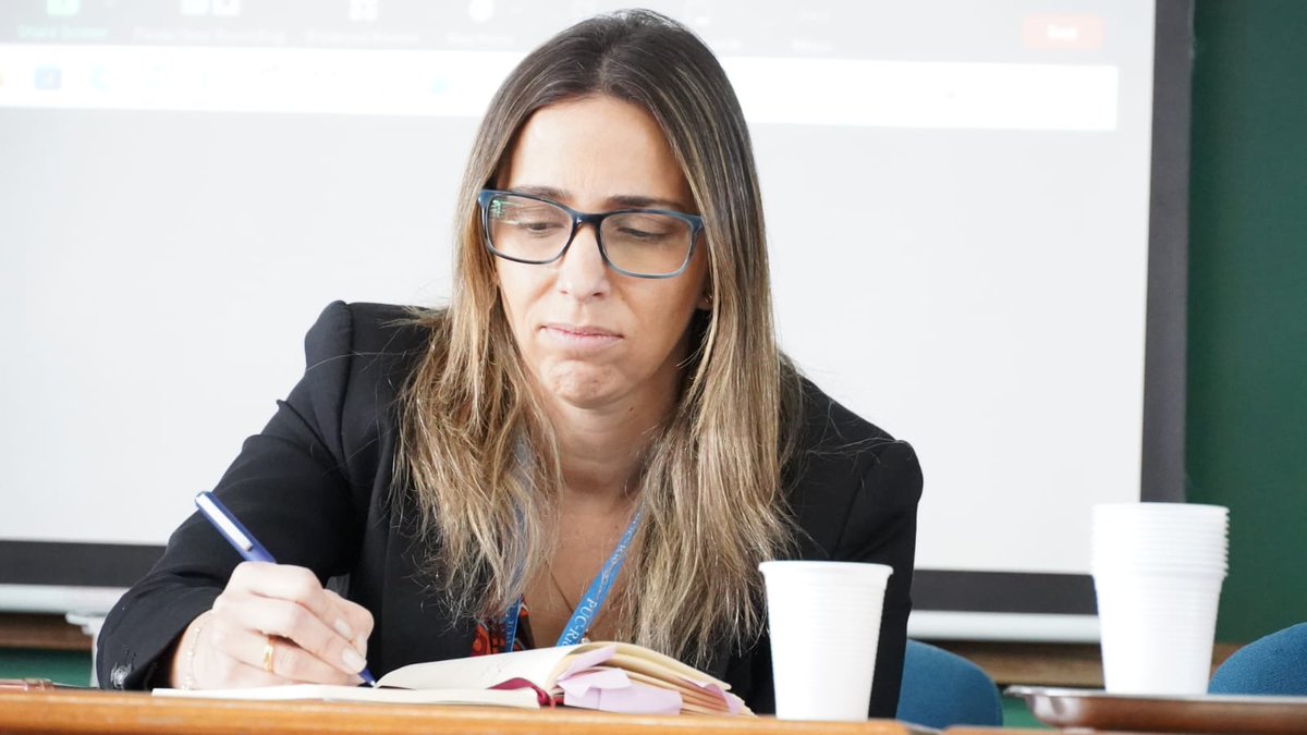 zemariarj's tweet photo. e falei sobre a minha experiência de acordo com a temática da aula. É para isso que quero um país melhor, para que as pessoas tenham acesso à educação de qualidade! #ZeMaria1350 e #Lula13 pelo Rio e pelo Brasil! #SemMedoDeSerFeliz #ZePeloRio https://t.co/NZw7DG7Pq9