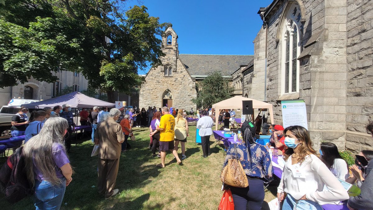keaninloomis's tweet photo. Thank you to @hucchc for hosting Overdose Awareness Day. Harm reduction in #HamOnt starts with collaboration among the many community partners that were out meeting the community today. #ioadhamilton @OverdoseDay https://t.co/e9dV7gomjj