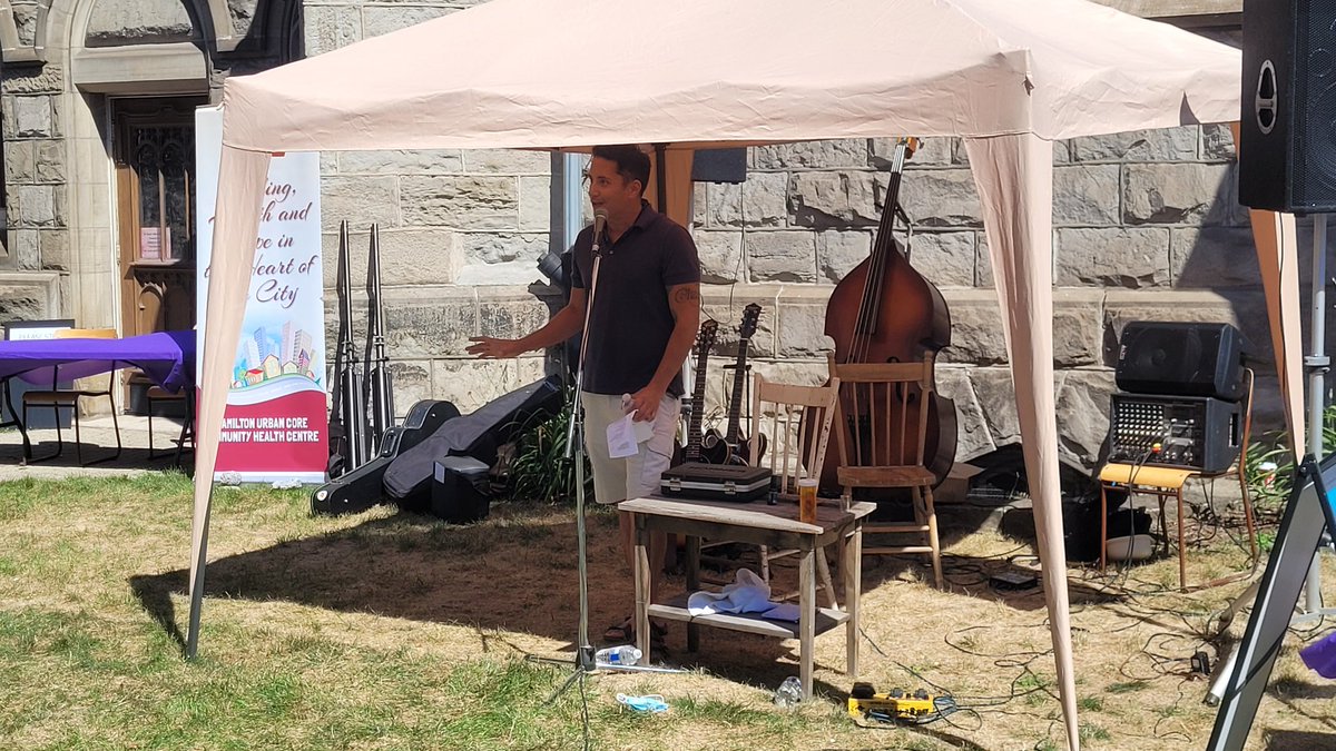 keaninloomis's tweet photo. Thank you to @hucchc for hosting Overdose Awareness Day. Harm reduction in #HamOnt starts with collaboration among the many community partners that were out meeting the community today. #ioadhamilton @OverdoseDay https://t.co/e9dV7gomjj