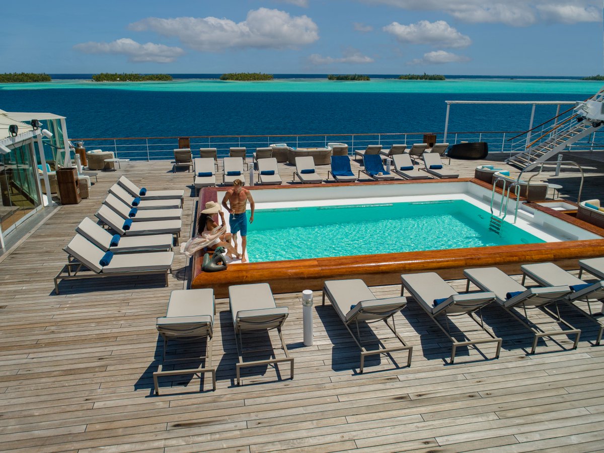 traktek's tweet photo. Check out these photo tour highlights from a South Pacific Cruise with our client, Paul Gauguin Cruises. This Travel Pulse article will give you a glimpse of what to expect. https://t.co/UiFRfWncVV https://t.co/CBIH6G2ibH
