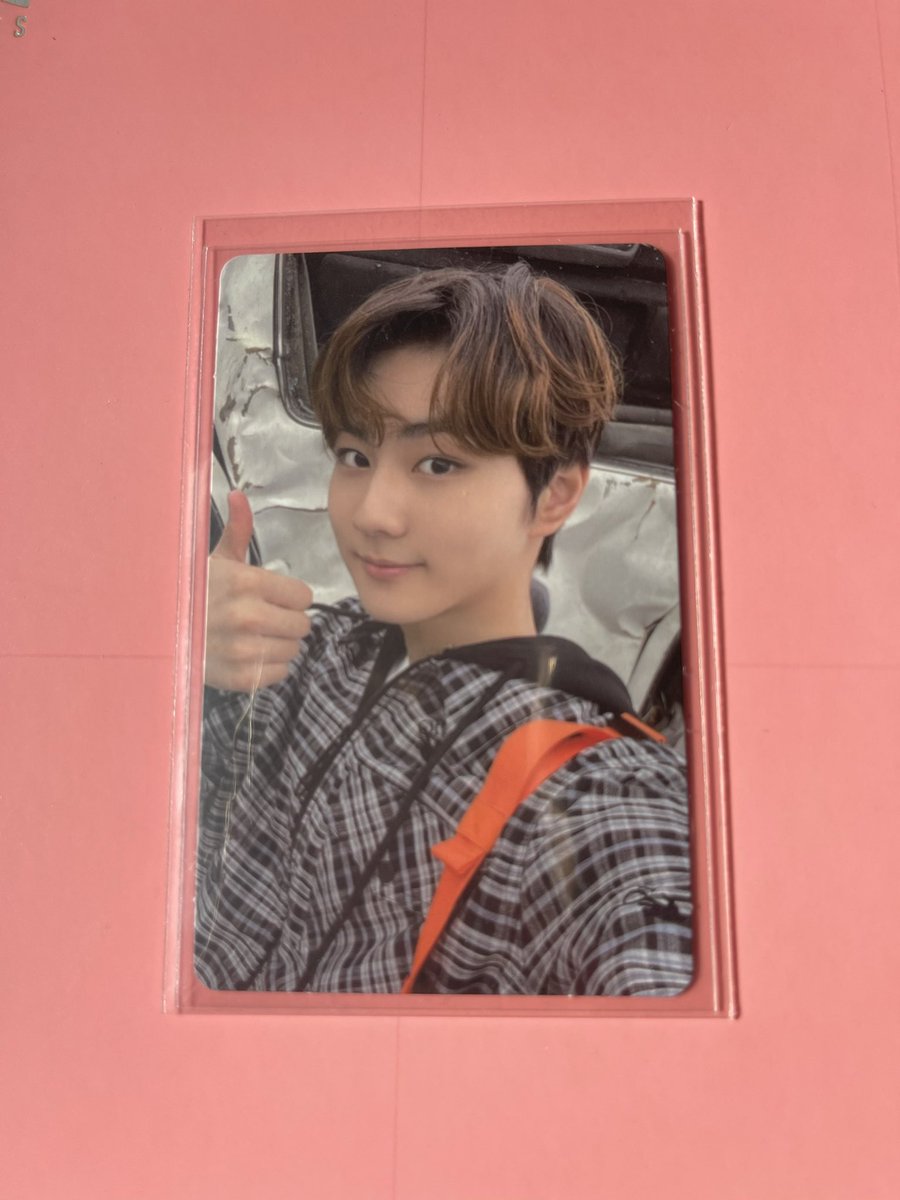 sunghoonlism's tweet photo. wts pc ph lfb 

jungwon down selca ver - 150
ni-ki dusk selca ver - 150
jungwon scylla holo - 150

dm/reply to claim 📩

# yang jungwon nishimura riki d:d dimension dilemma photocards enha enhypen border carnival border day one b:do b:c https://t.co/yRPa9uMFW3
