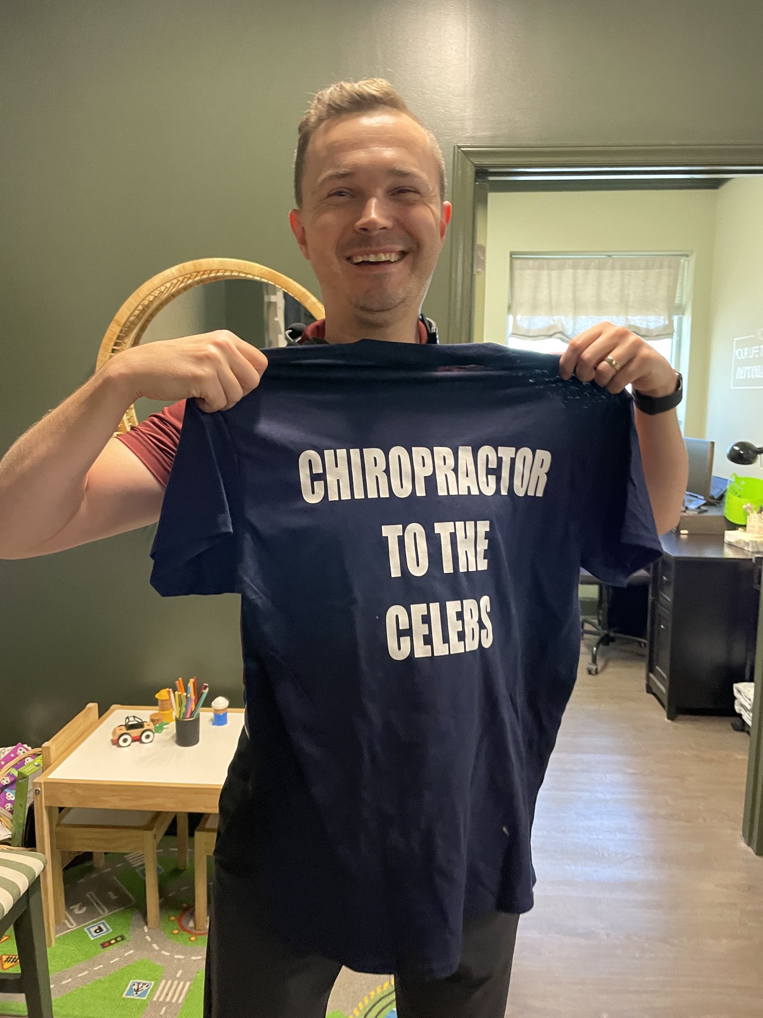 Meet The Chiropractor Taking Onlyfans By Storm - edp2n2a