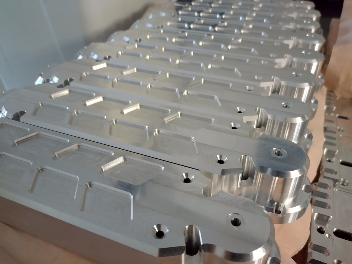 NewtonNordic's tweet photo. 🏭 ⚙️ Production is up and running in our factory workshop. Do you recognize the spine (vertical back arm) of the NEWTON S2 head? Machined aluminum before being anodized and dyed black.
.
#newtonhead #stabilizedhead #gimbal #remotehead https://t.co/uAT2iFRbmL