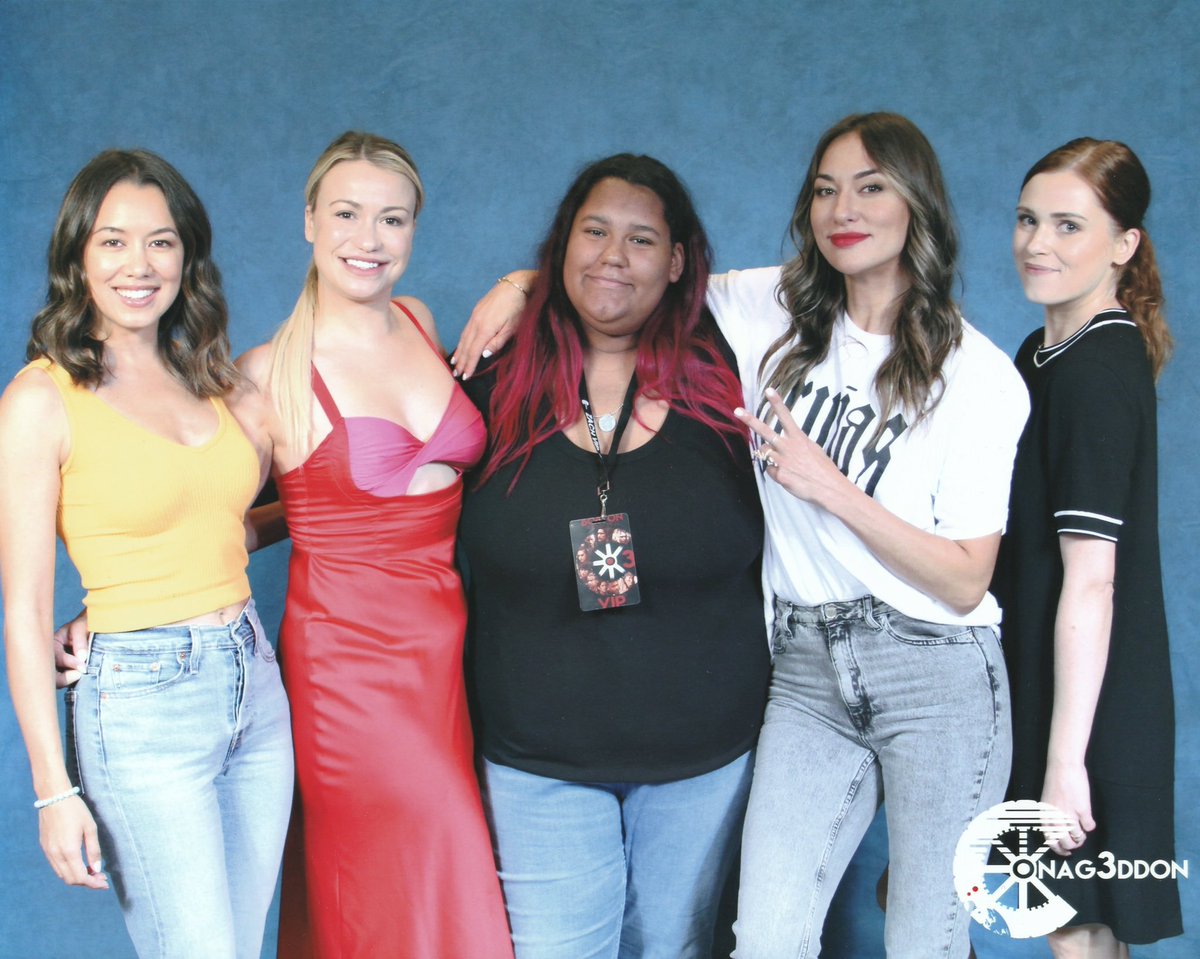 jesstewart20's tweet photo. Nothing much, just missing @conageddon #conageddon3 #The100 https://t.co/NJeT3xG0cF