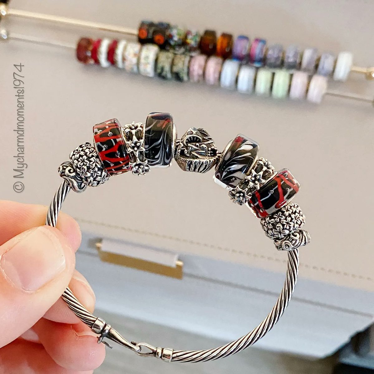 OhmBeads's tweet photo. Photo by Maud/@mycharmdmoments1974  on instagram: https://t.co/d9SjpHjIRD https://t.co/dPu13ZYsZG