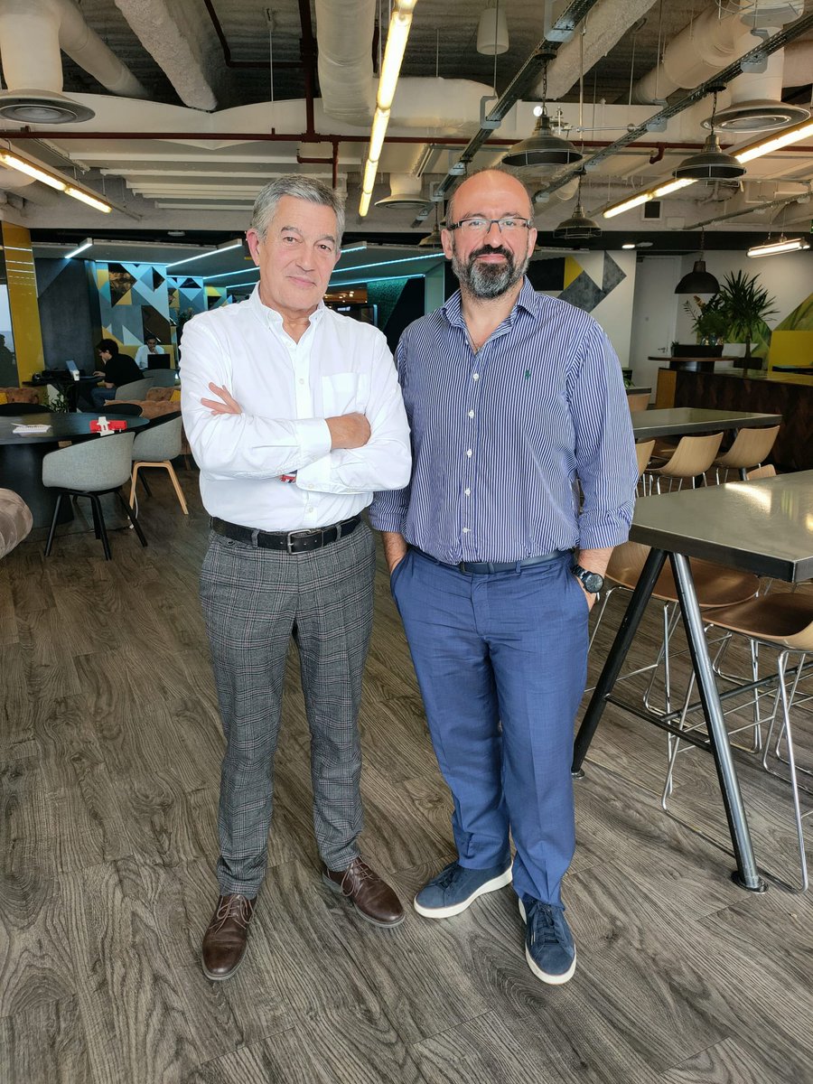 alionventure's tweet photo. I’ve been very lucky to have met my wonderful mentor, teacher and friend Stephen here at #Level39 many years ago. A great leader with strong business ethics. @Level39CW is truly worlds' most connected tech community - an environment of pragmatists💪Watch this space... https://t.co/8vP26Ior4c