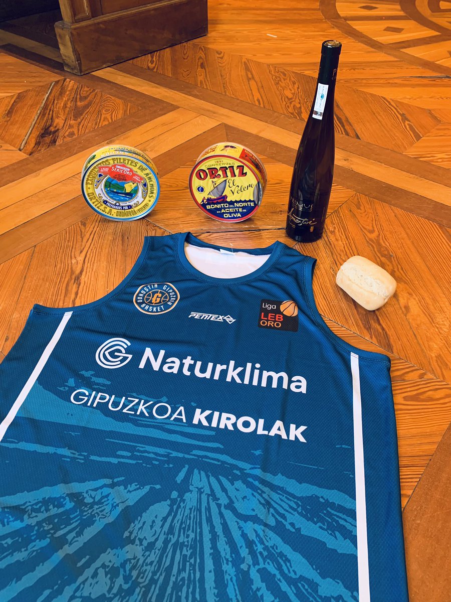 gipuzkoabasket's tweet photo. Eskerrik asko 💙
@geoparkea
@Naturklima_
#TxakoliAmeztoi
@ConservasOrtiz
#Okin
#Urkabe
#KM0 #AlimentosDeProximidad https://t.co/YvDlPOl7OC