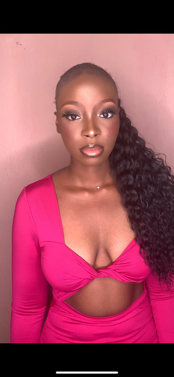 memaraaa's tweet photo. Looking for a good and affordable makeup artist for your events??

You have one right here😌😌
Please retweet my business my customer might be on your tl 🥺☹️ https://t.co/4PfdqGPF4G