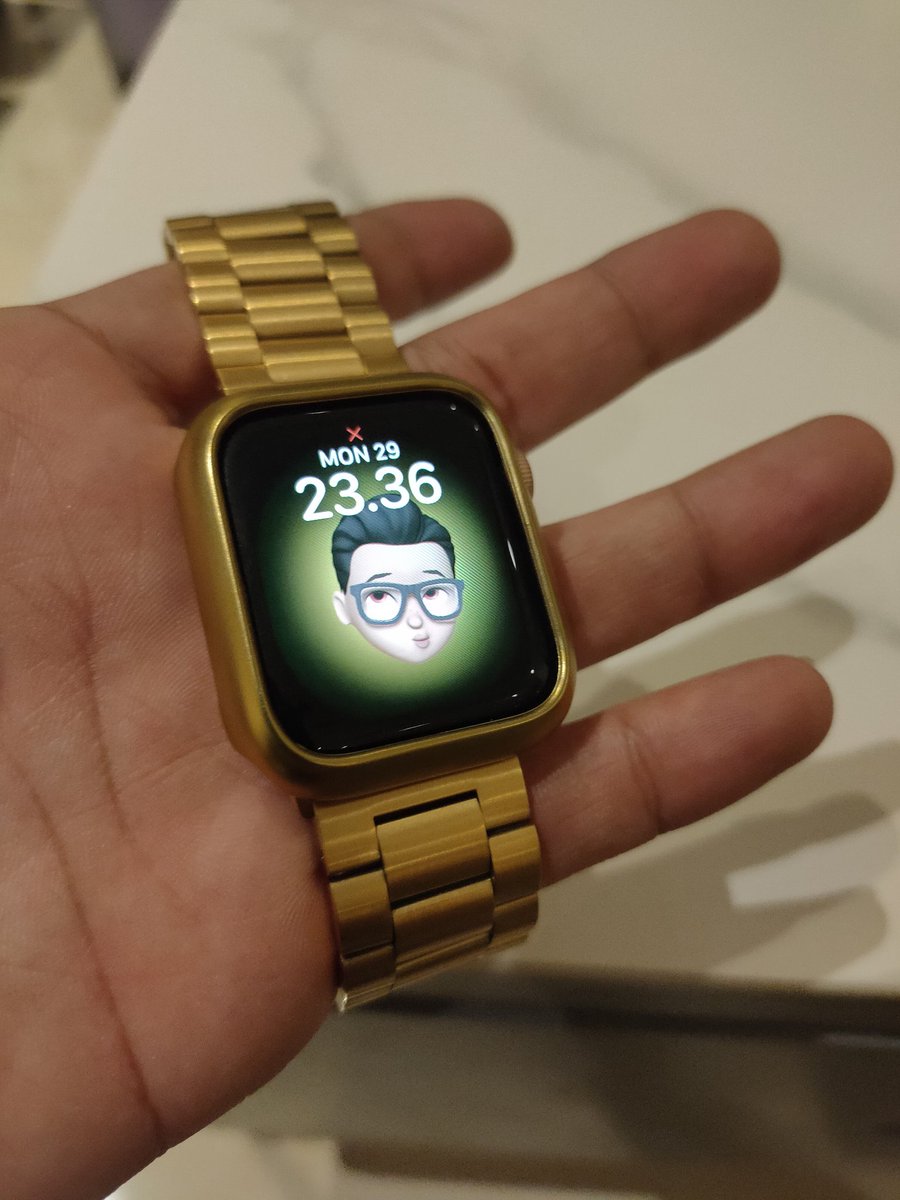 Maritokon's tweet photo. Still cant believe this thing is much cheaper than in my country 😭🤣 https://t.co/rqc9roym2L