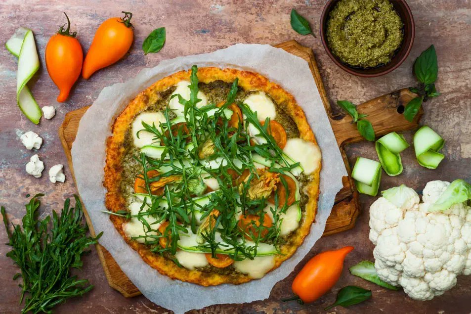 CulinaryCultur1's tweet photo. Gluten-free products have developed quite a platform over the years. Curious about the direction they may take? Check out this article on the strengths and weaknesses of the gluten-free market.  #CulinaryCulture #FoodNews #GlutenFree https://t.co/u0txOTyOp0 https://t.co/O4qvvz1SLZ