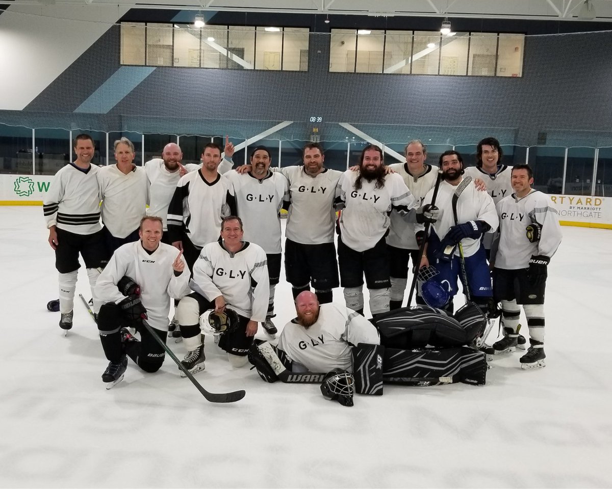 KrakenIceplex's tweet photo. As Kraken Hockey League's summer season comes to a close, we are excited to announce our champions! Congrats to Blue Void of div 5A, Ghostriders of div 4C, Kraken Up of div 4B, and the Chiefs of div 3B. 

Join the fun and register for the fall season → https://t.co/6MK2JvmeQj https://t.co/MswD8cxSJu