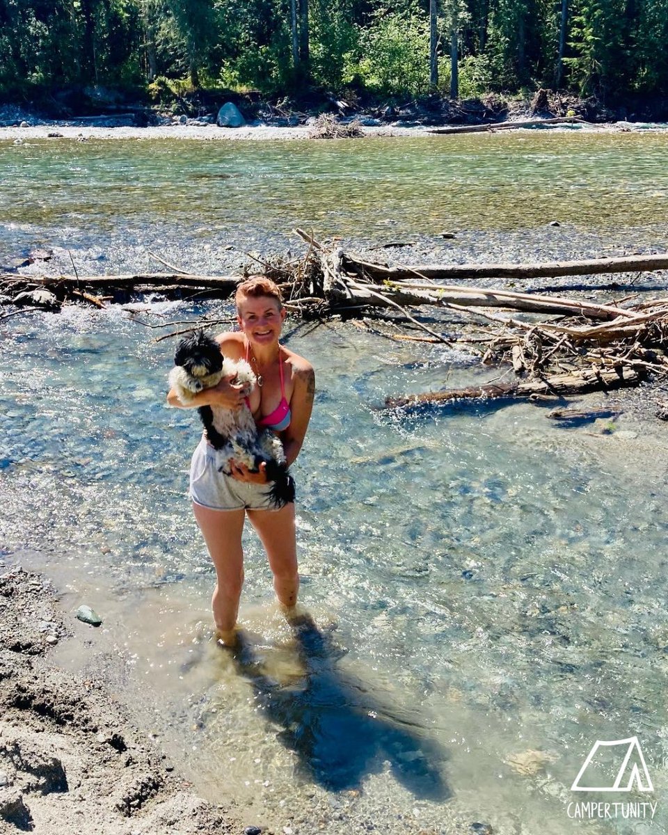 campertunity's tweet image. "⁠We look forward to making more special memories through Campertunity and hope others get to as well!⁠

Happy Campertunity Campers,⁠
Christina, Christopher, Forest and Chewbacca"⁠

Visit our Website to book your stay @ Living Large on the Chilliwack
😊🧡⛺️
#campertunity