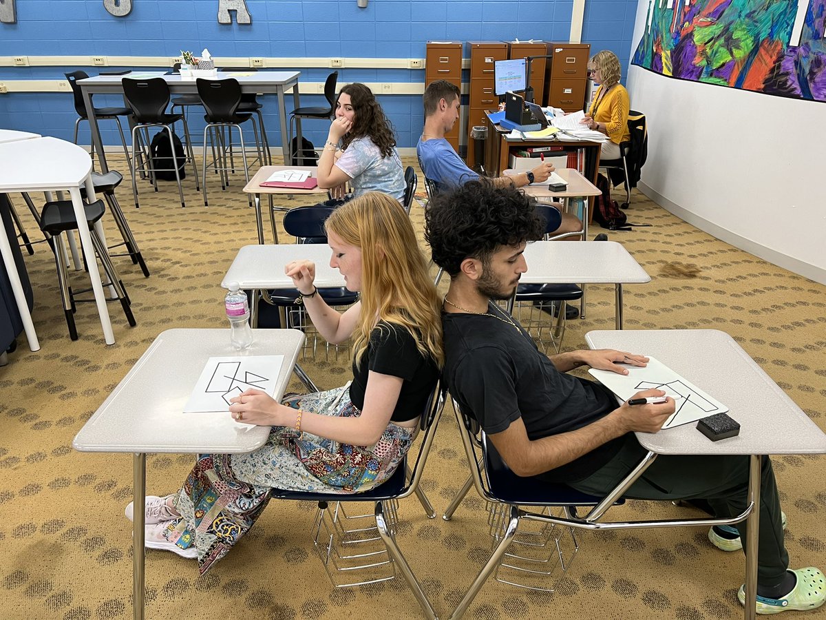 “Marshmallow Towers” in Entrepreneurship and “Draw This: Communication Challenge” in Career Internship. -#handsonlearning #softskillsforthewin <a href="/AndrewHS_d230/">Victor J. Andrew High School</a>