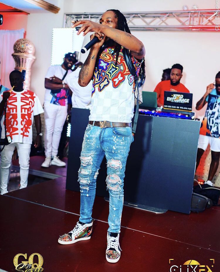 RuptionDj's tweet image. Globe boss say me fe shine!  De Ooo yes please.  Canh contain !!!
1Globe @realioctane  #NewYork #Queens #NewYorkDanceHall #host #majahhype Mawd!!! Mawdest lifestyle show shell