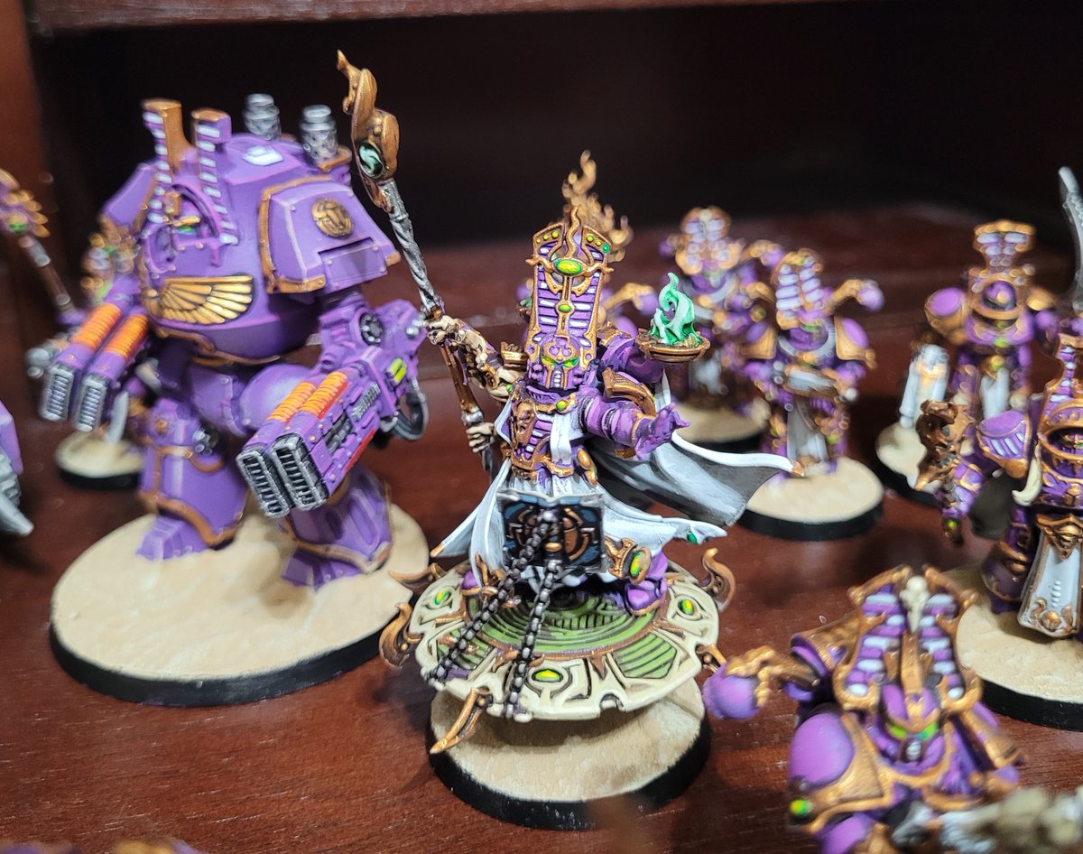 CastleRadgoski's tweet photo. A thousand sons successor warband, taking back the color purple from their extravagant Emperor's children companions led however temporarily by the big man Ahriman himself! 

@WarComTeam #warhammer40000 #WarhammerCommunity #Commission #miniaturepainting #commissionsopen https://t.co/RmER17bTC5