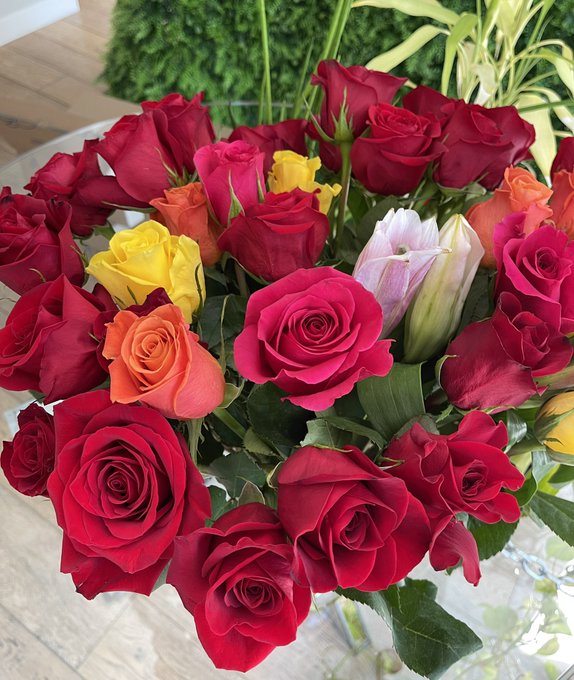 I have the best supporters 🥺❤️🥰 https://t.co/KuMDQTQLPm