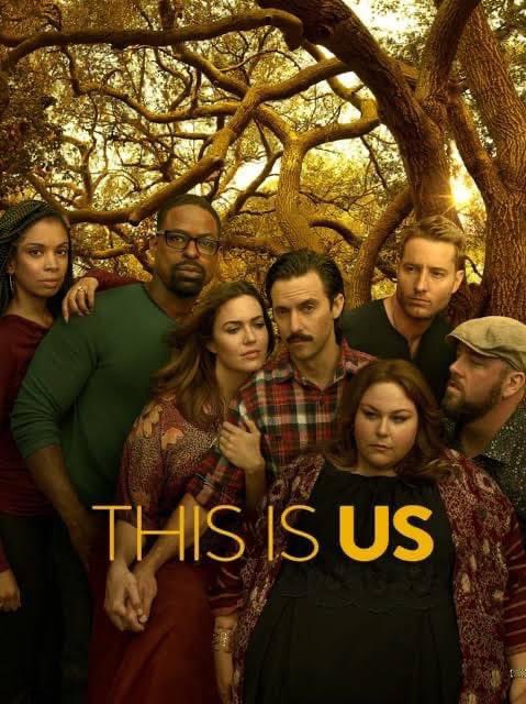 Ads6's tweet photo. Necesito la teoría conspirativa de este póster de This Is Us. Por qué unos ven a la cámara, otros al horizonte, otros al más allá?? 🤔 por queeeee??? https://t.co/TXozCbHjGM