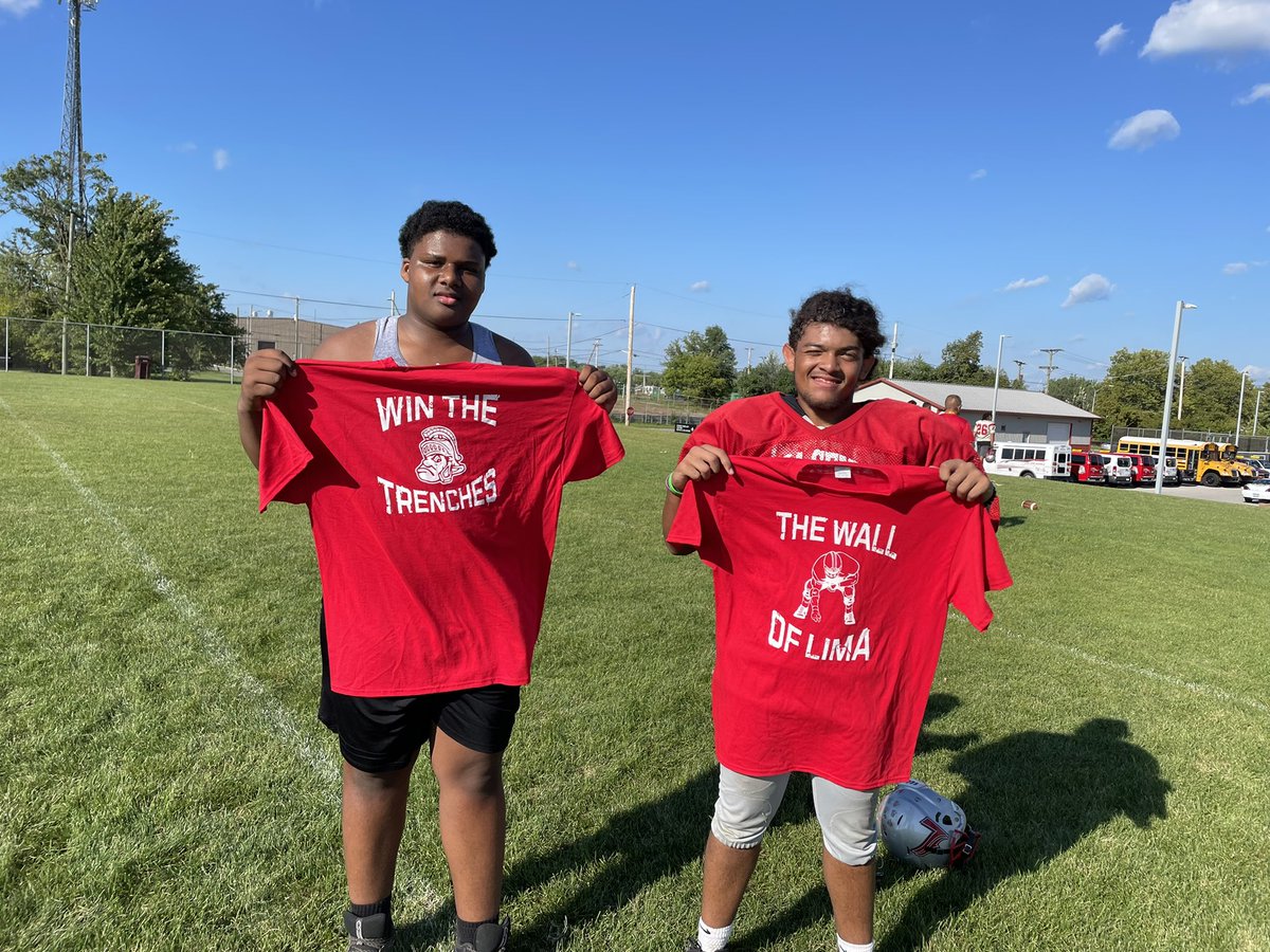 CoachTyHuber's tweet photo. More bricks laid this week. Jr I’Rell Farrow and So Alex Waithe. Spent a lot of time with these two going back to their middle school days. Both are incredibly coachable and accountable. These two young men have done a great job setting the edge for us at the tackle position https://t.co/F14XDc079M