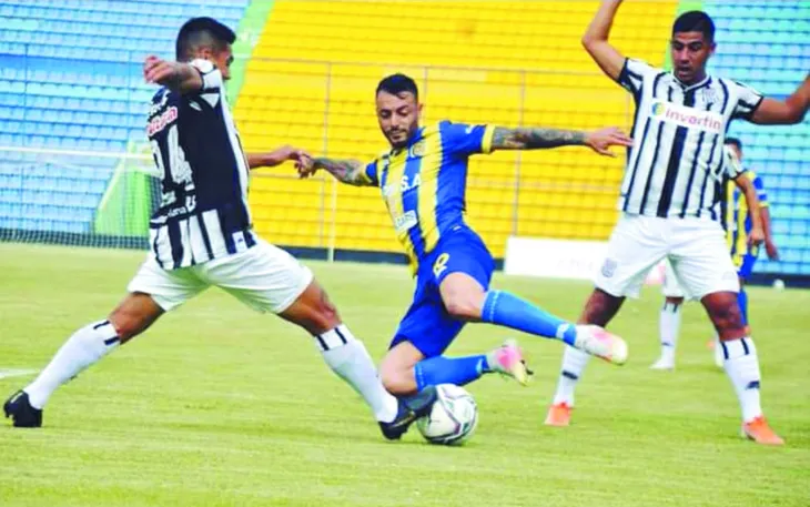 DamelaVos's tweet photo. Você sabia que um dos maiores narcotraficantes do Uruguai jogava futebol profissionalmente até ano passado? Com relações próximas ao poder no Paraguai e procurado pela Interpol, Sebastián Marset chegou a pagar um ex-jogador do Vasco para ele ceder a camisa 10. https://t.co/gAQY8bQQXz