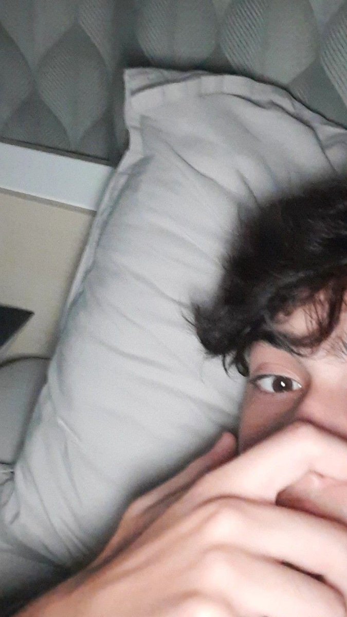 Junmid92's tweet photo. Alguém aí curte uma brotheragem?
Mando fotinha pra quem der RT e curtir 🔞
#PINTOSAWARDS 
#XOTAAWARDS https://t.co/2CWrUcySH9