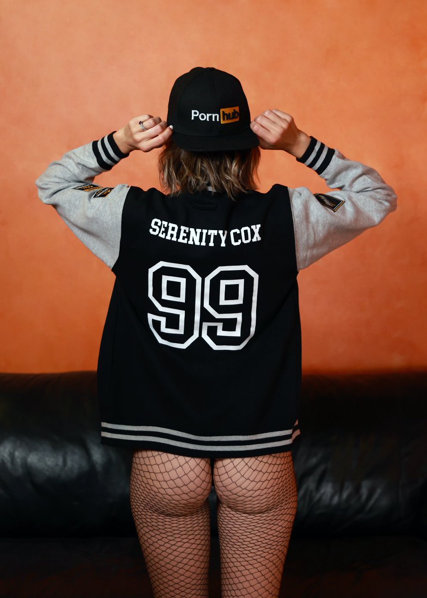SerenityCoxTO's tweet photo. Don't forgot to watch and vote for my Viewers’ Choice contest entry: https://t.co/XIqoMPmEZn (you can vote daily) https://t.co/WftOZFzPDl