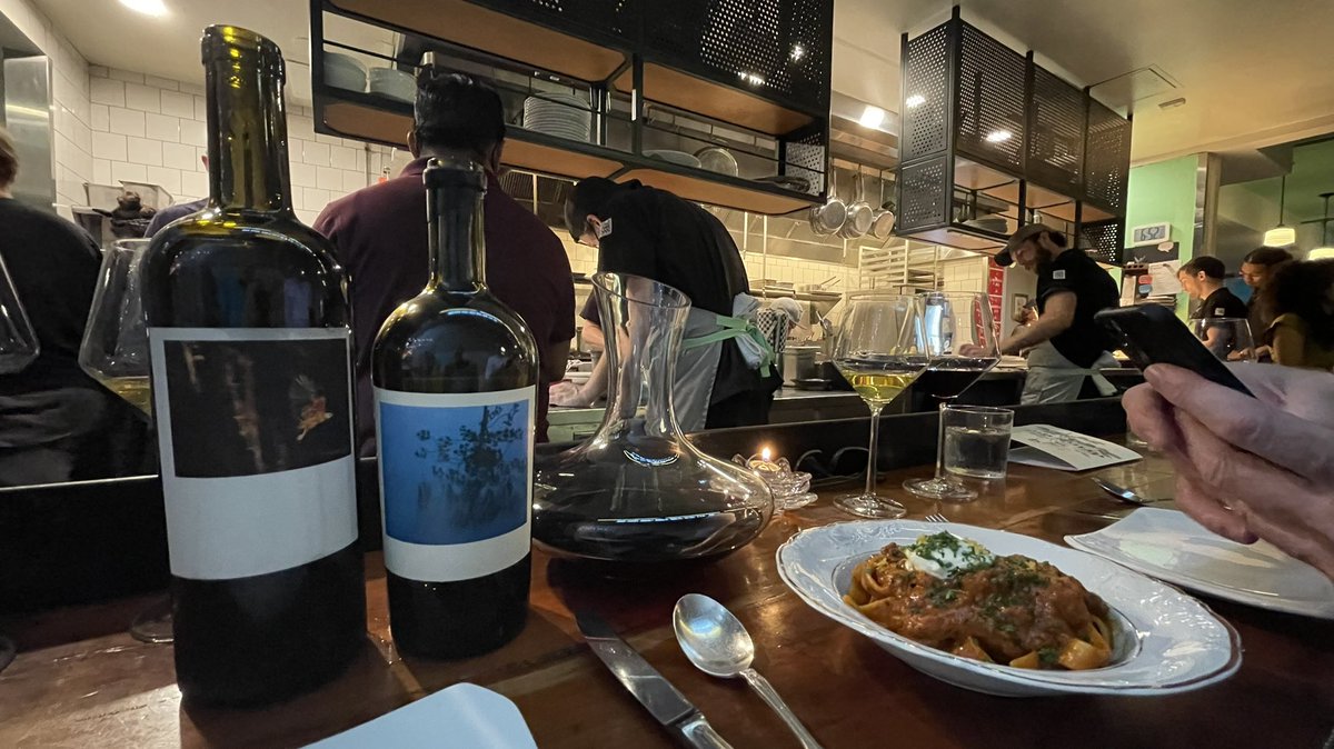 MB_TaxNotes's tweet image. #wineswithfriends @RosesLuxury