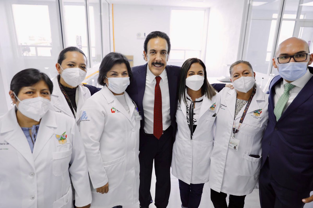 omarfayad's tweet photo. Mejorando los servicios de salud de nuestro estado, hemos transformado y mejorado la calidad de vida de las y los hidalguenses. Con orgullo y la frente en alto puedo decir que: ¡Lo hicimos por ti y por tu familia ✅👨🏻‍🦱! https://t.co/Jn3jcEY2a6