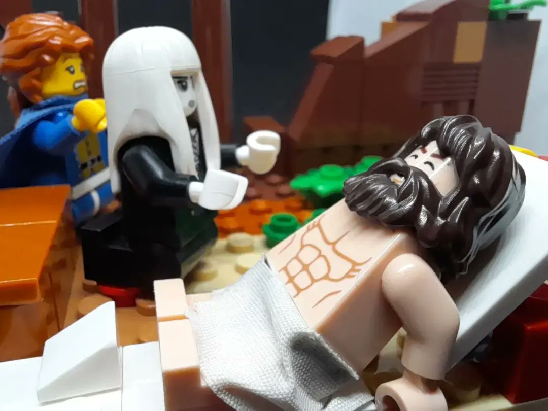 mog21's tweet photo. Matthias #Grunewald died #OTD 31 August 1528 here's the #Lamentation from the #Isenheim #Altarpiece reinterpreted in @LEGO_Group after original @MUnterlinden #matthiasgrunewald #renaissance #germanart #mourning #LEGO #rebuildtheworld #isenheimaltarpiece #arthistory #predella https://t.co/JeN62nQcB1