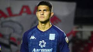 Ufoficial__'s tweet photo. #Racing | #MercadoDePases 

El juvenil Imanol Segovia es nuevo refuerzo de #ElcheB 🇪🇸. Será a préstamo hasta junio 2023 sin cargo y con opción de compra de 500 mil euros por el 50% del pase. 

✍🏼 @rodrigocapurro https://t.co/FvKRyg2Jm8
