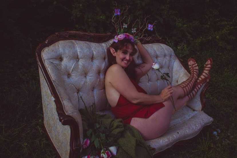 elizgreen80's tweet photo. I’m just a little #faun in her environment! 😍 Photog: https://t.co/7cW83d3xTc #model #modeling #photography #photoshoot #fantasy #wildlifephotography #modellife #feminine #ohiomodel #prettylittlething #beauty #Beautyiseverywhere #beautifullady #beautifullbody #brunettebeauty https://t.co/jHDcb8HCSU