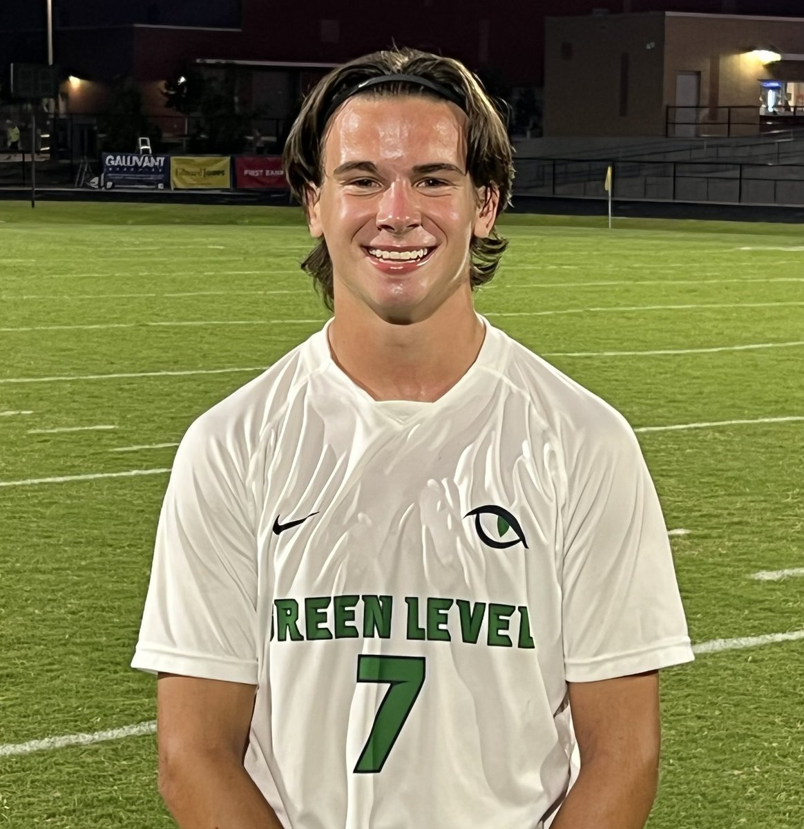 G_L_MSOCCER's tweet photo. Gators prevail 5-0 against a greatly improved @WS_Storm_Msoc program. Wishing the best to their player who got hurt tonight. 🙏. Congratulations to Player of the Game Ethan Batchelor for two goals and solid overall play. Nice job Gators! 🐊⚽️ #GoGators https://t.co/13RrG4S9Ys
