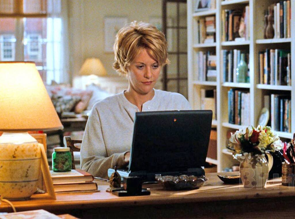 kimlw's tweet photo. hot girl summer is over, it’s time for shopgirl fall https://t.co/mmRnccrzie