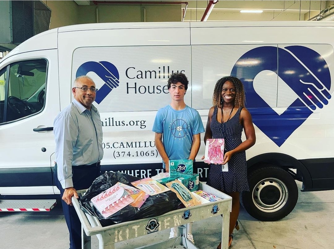 CamillusHouse's tweet photo. Often teens can teach the biggest life lessons. When Matthew (pictured) and his brother Josh realized that #hotels were throwing away barely used #toiletries they decided to set up bins & donate items collected to Camillus House. What an ingenious idea to help our #ShowerProgram! https://t.co/JgD7tq0r66
