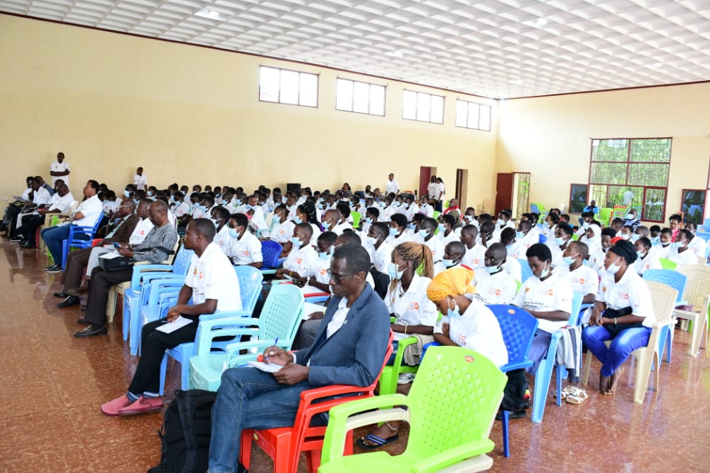 cnjbdi's tweet photo. A @NgoziProvince, sous le thème: "Promouvoir un bon leadership et l'autonomisation des adolescents et jeunes vivant avec le VIH pour mettre fin aux inégalités", se tient la 4ième édition du Forum national des jeunes vivants avec le VIH, organisé par @rnjplusBurundi. https://t.co/qRq8D3l402