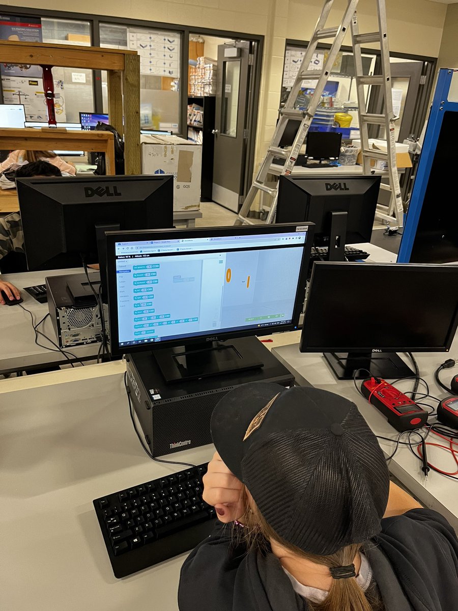 Tom MacIsaac tweet media